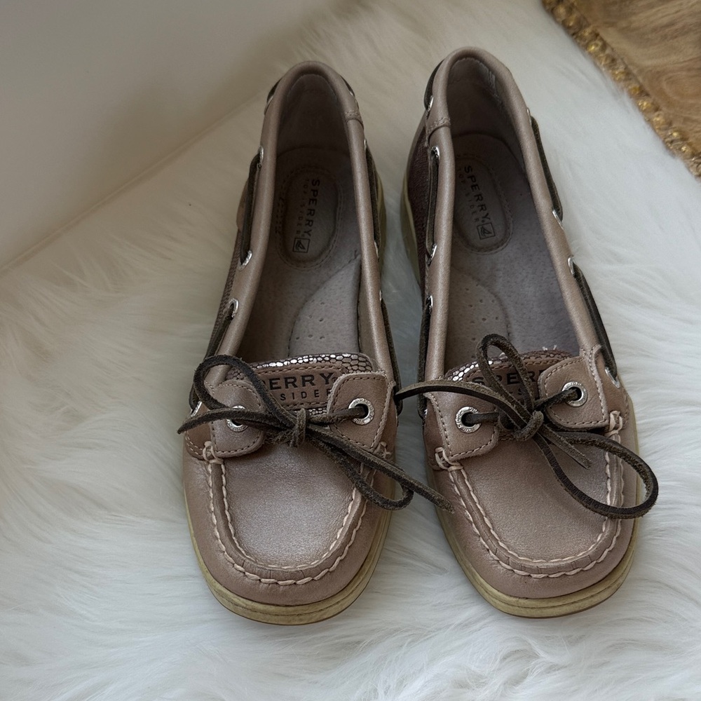 Sperry Women's Taupe Shimmer Boat Shoes Moccasins Size 6